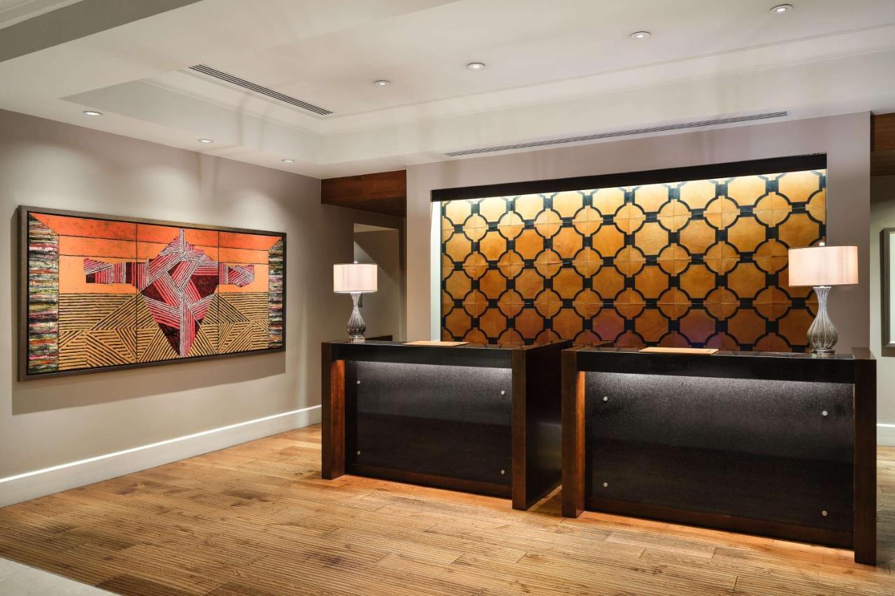 Bristol Panama, A Registry Collection Hotel Dış mekan fotoğraf The lobby of the Four Seasons Hotel, London