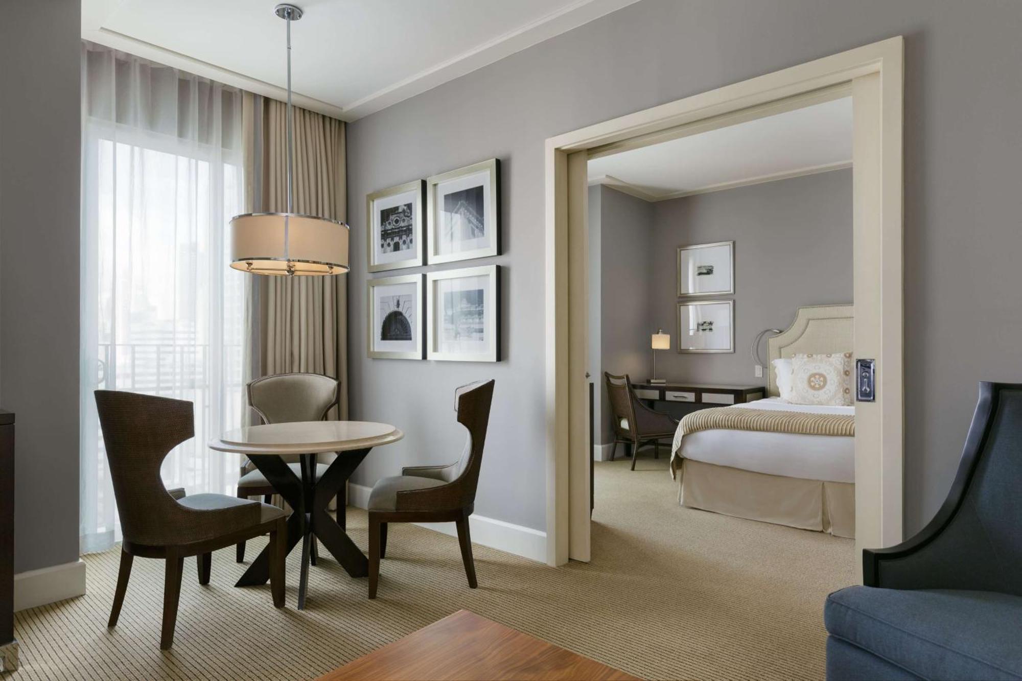 Bristol Panama, A Registry Collection Hotel Dış mekan fotoğraf A suite at the Four Seasons Hotel