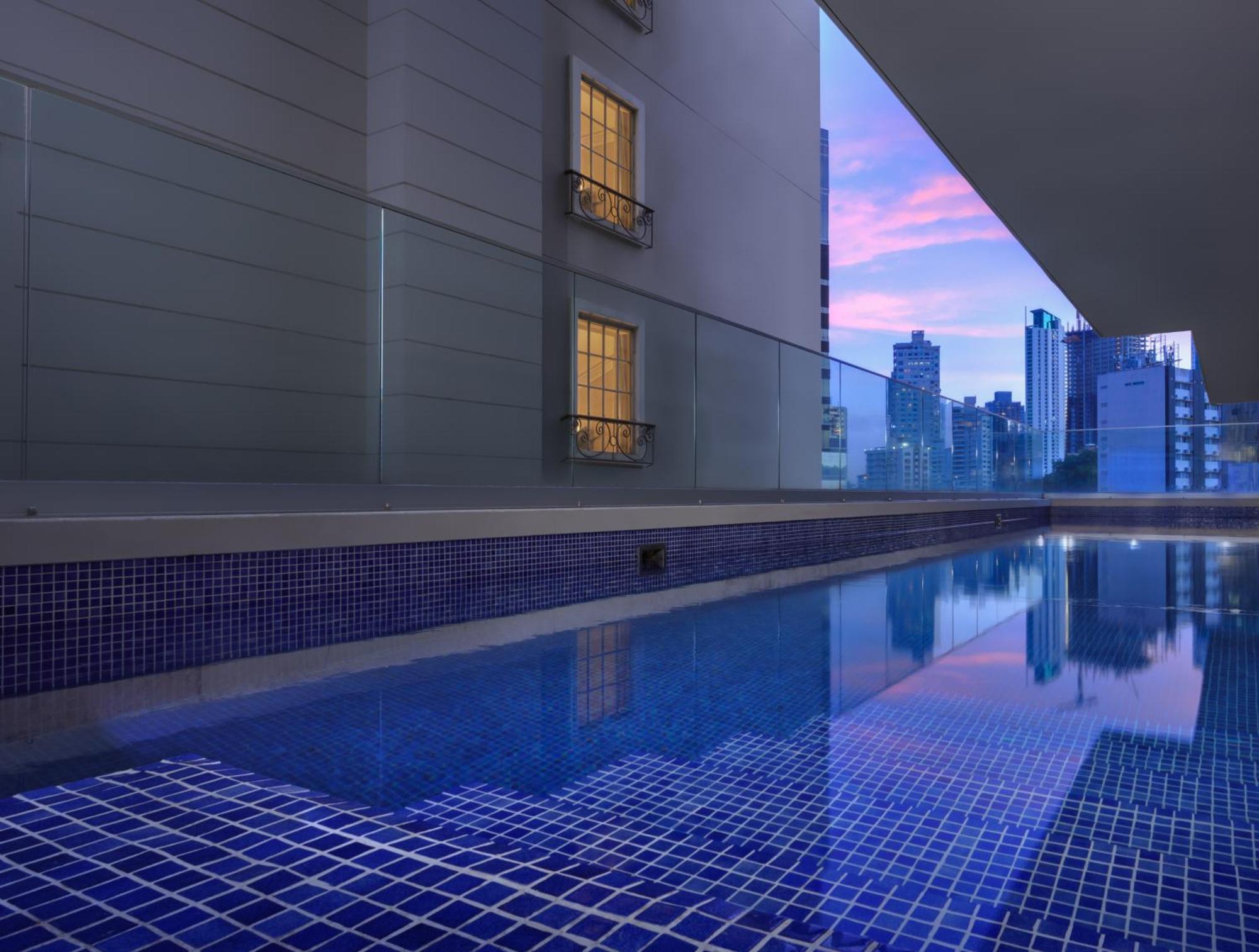 Bristol Panama, A Registry Collection Hotel Dış mekan fotoğraf The swimming pool at the hotel